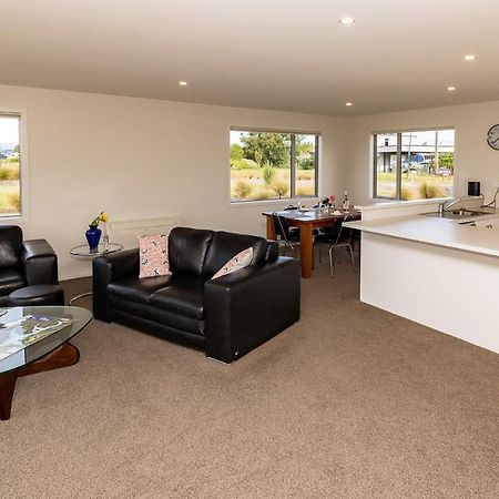 Poppa Pete'S - Te Anau Holiday Home Luaran gambar