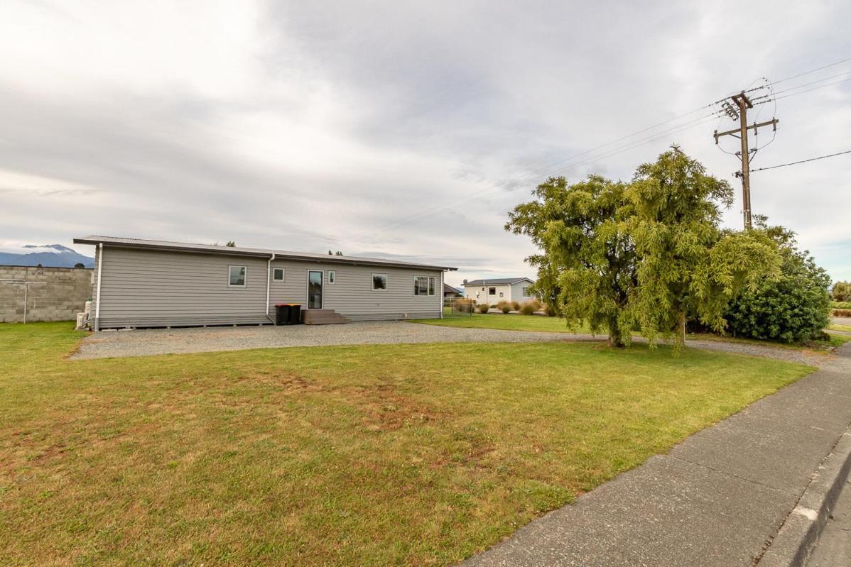 Poppa Pete'S - Te Anau Holiday Home Luaran gambar