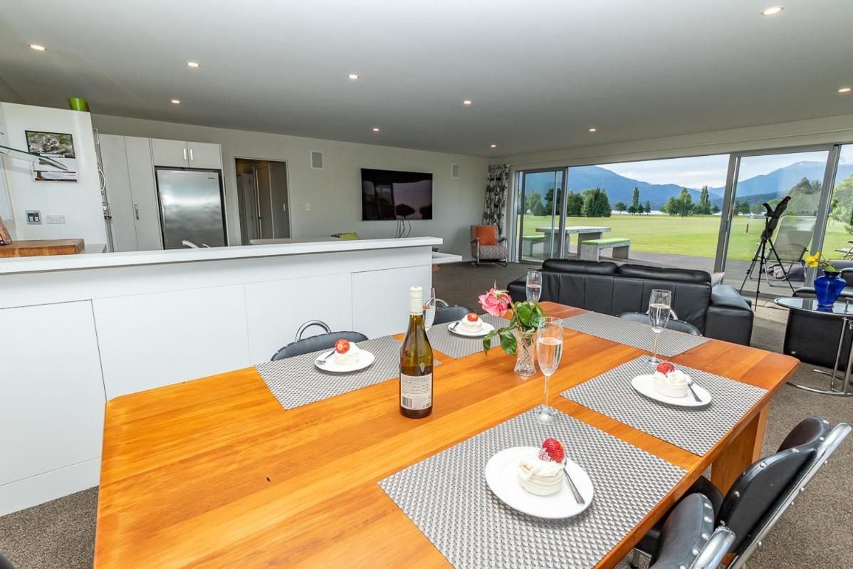 Poppa Pete'S - Te Anau Holiday Home Luaran gambar