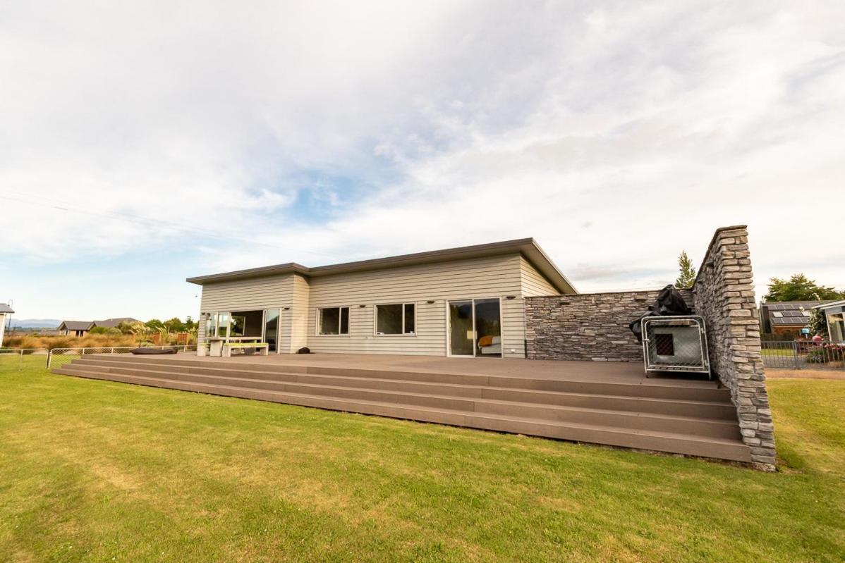 Poppa Pete'S - Te Anau Holiday Home Luaran gambar