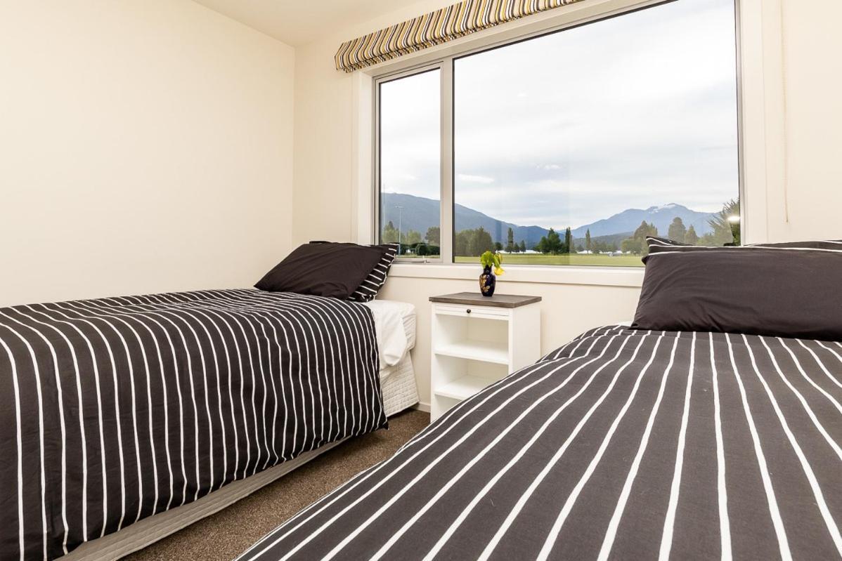 Poppa Pete'S - Te Anau Holiday Home Luaran gambar